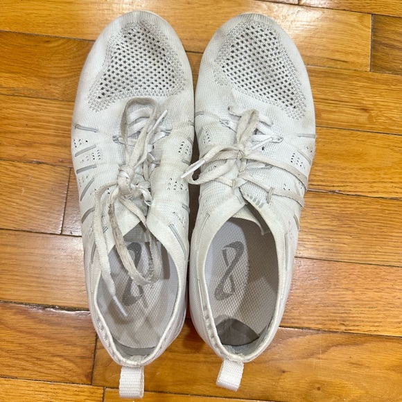 NFINITY Shoes Nfinity Flyte Cheer Shoes Poshmark